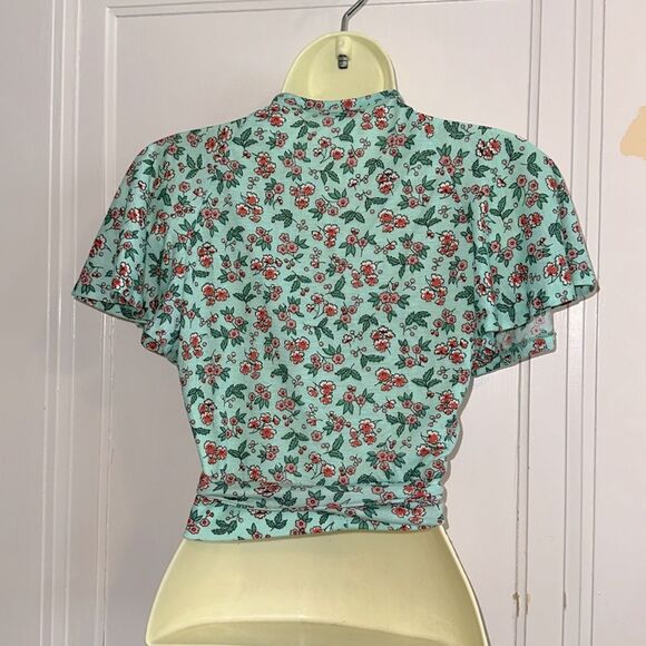 Vtg 70s The Red Eye Green & Red Floral Knit Cropped Wrap Flutter Sleeve Top - Picture 6 of 7
